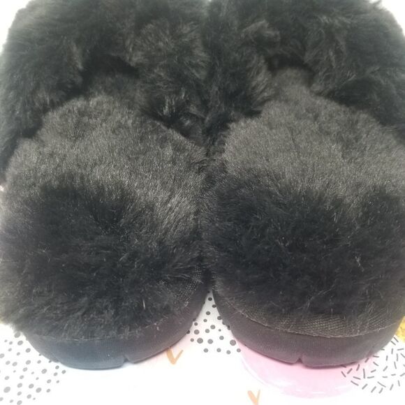 NWOT BLACK SECRET TREASURES SLIPPER. - Picture 8 of 13